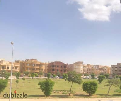 فيلا بمساحة أرض 680 م بيع النرجس فيلات التجمع الخامس