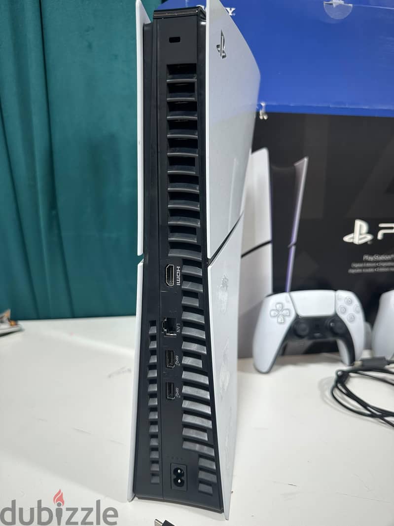 ps5 slim 1