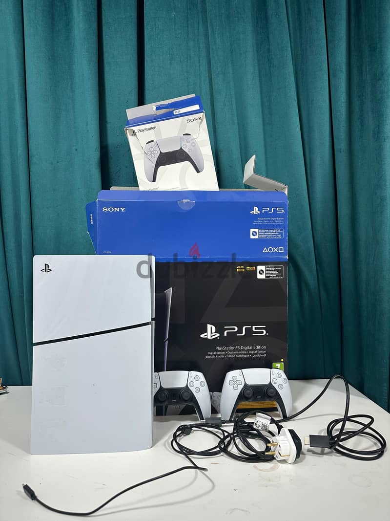 ps5 slim 4