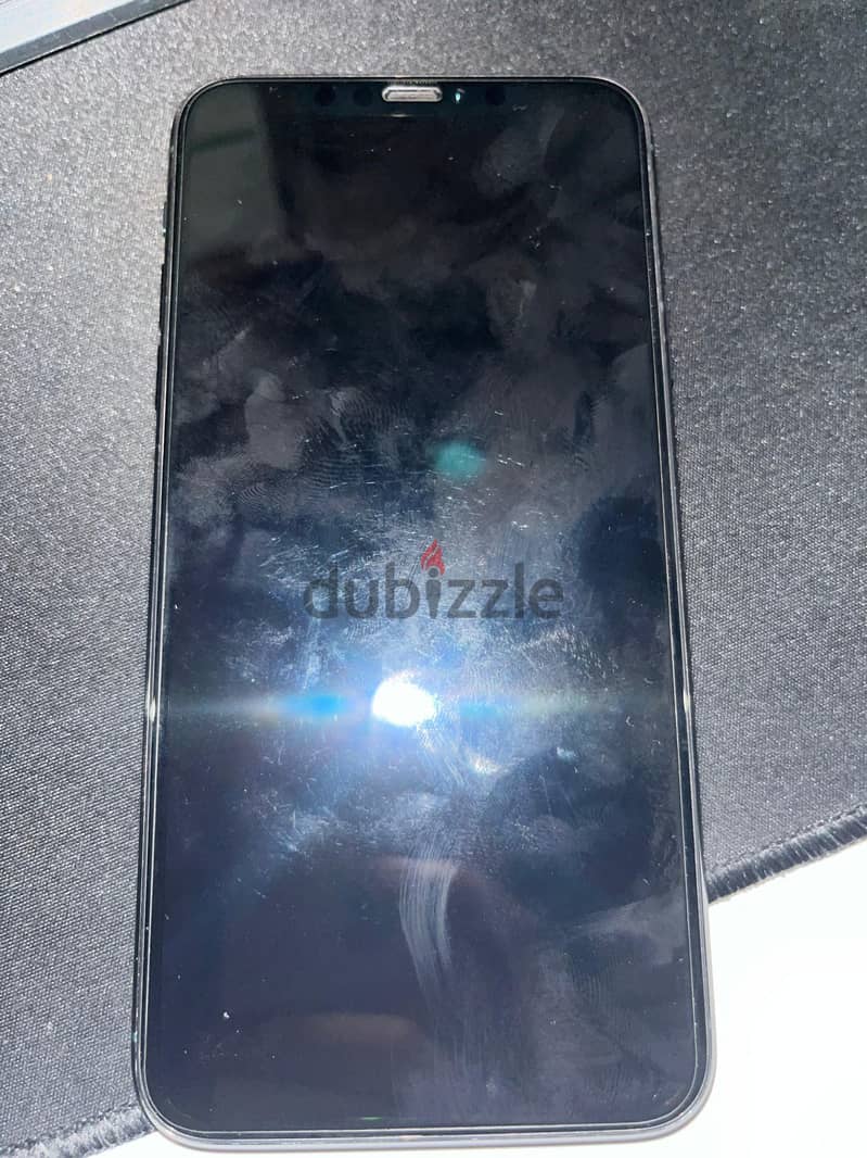 Apple - iPhone 11 Pro Max 2
