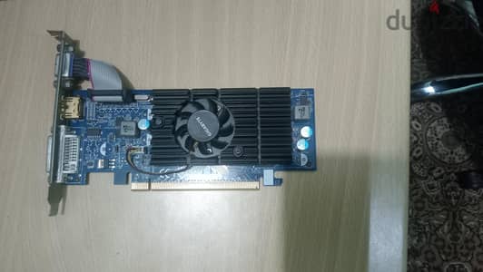 كارت شاشه GTX 210 وعليه هارد HDD 500G