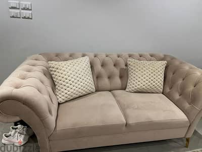 طقم انترية من Hub furniture