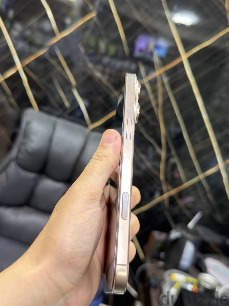 IPhone 16 pro max 7