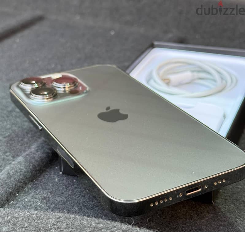 Apple - iPhone 13 Pro 2