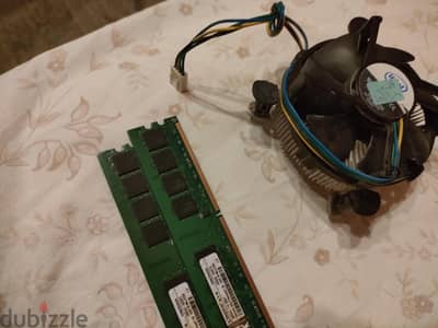 2x4 ddr3 ram with classic old Intel. CPU cooler