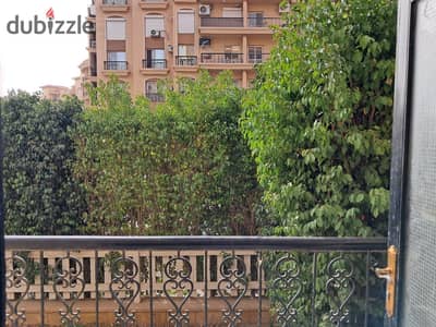 فرصه للبيع بمدينه بسعر لقطه ٩٠ بحديقه ٤٥ موقع مميز بسعر مميز