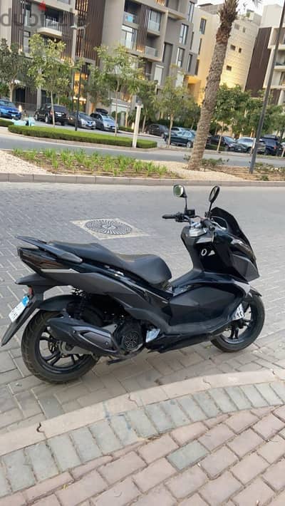 استوكر Sym مرخص