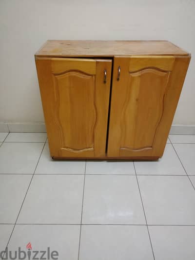 وحده تخزين ممتازه متعدده الاستخدام