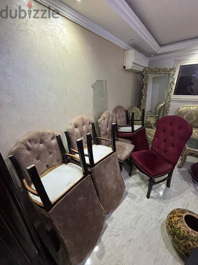 كراسي صفره