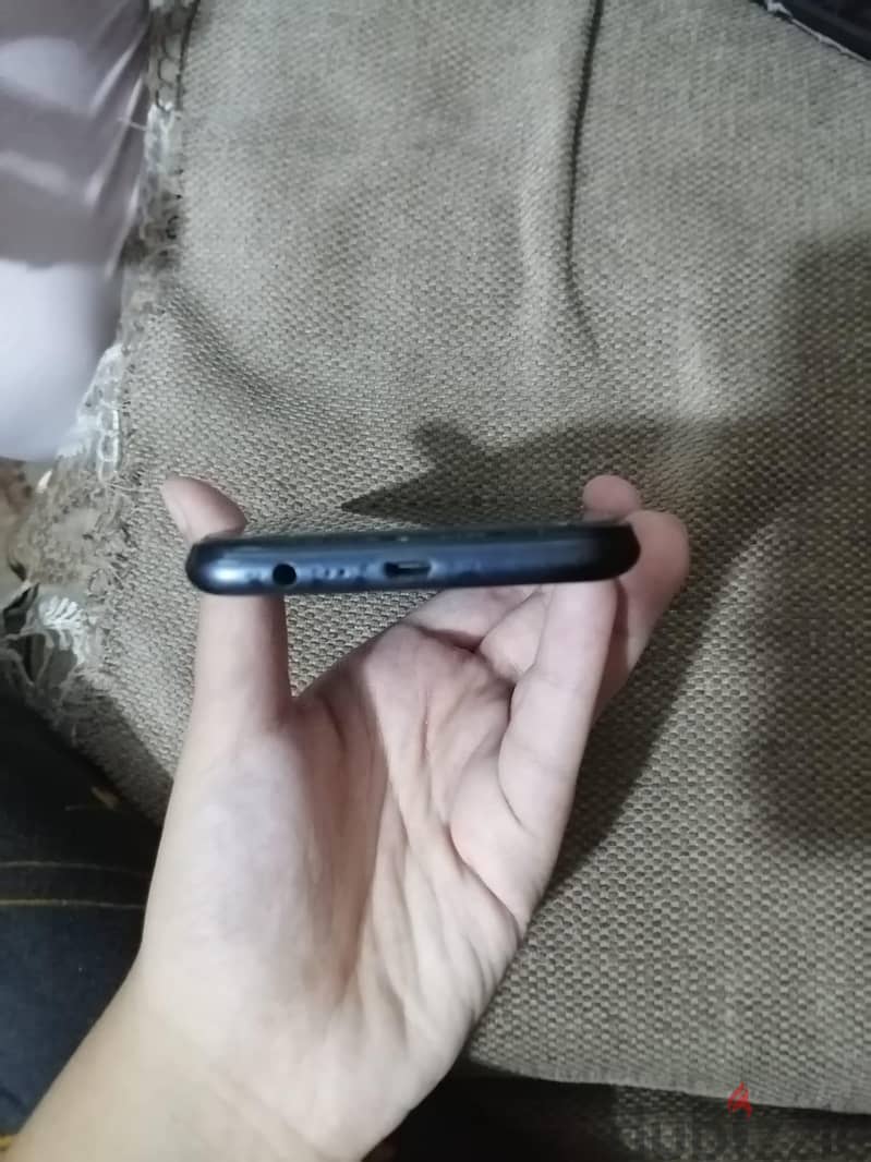 Realme C25Y 6