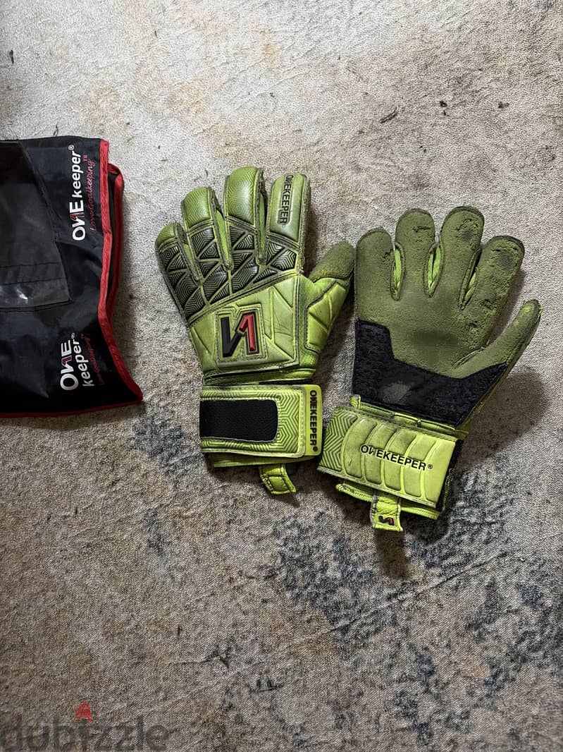 Onekeeper gloves original size 6 1