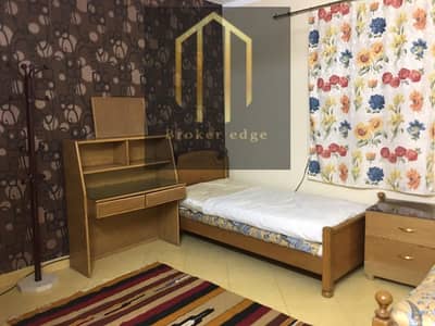 Apartment for rent under new law, residential only with air conditioning and kitchen, 160 meters