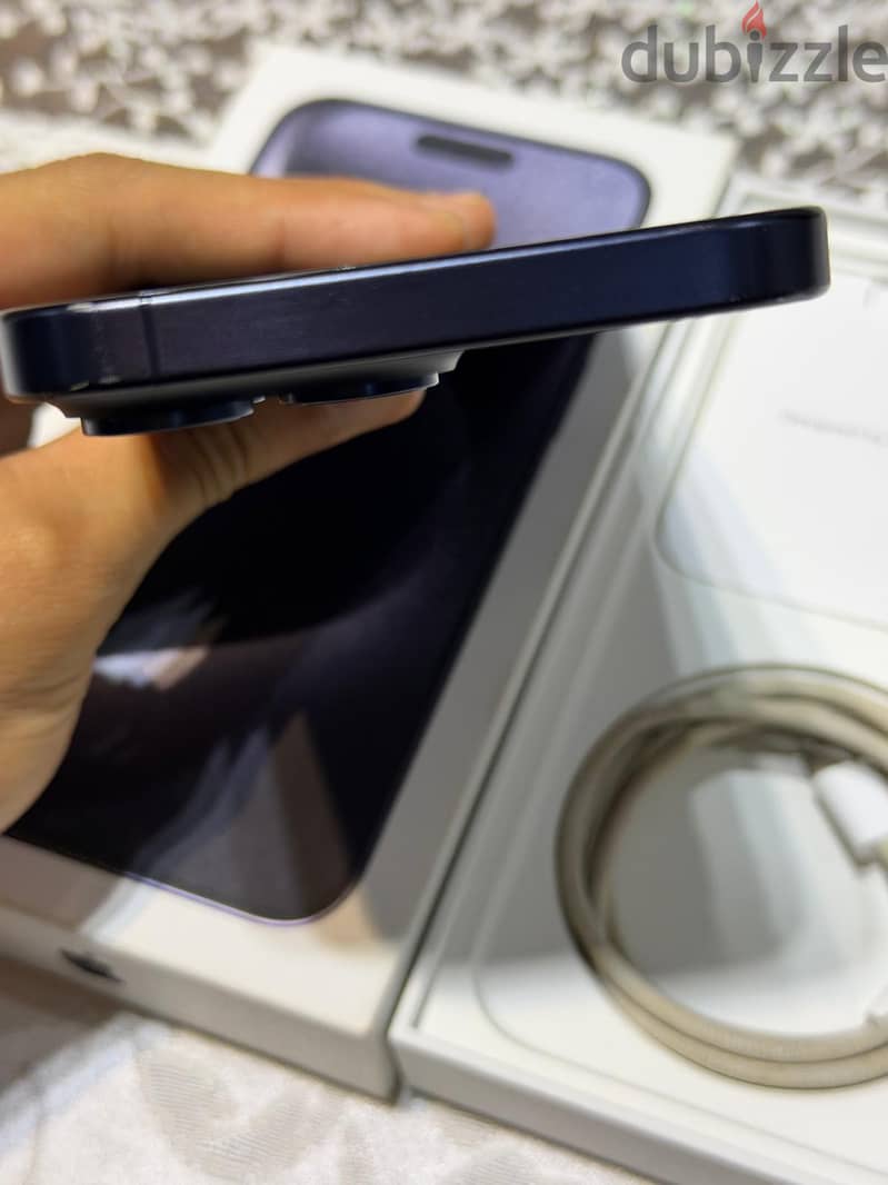 Apple - iPhone 15 Pro Max 2