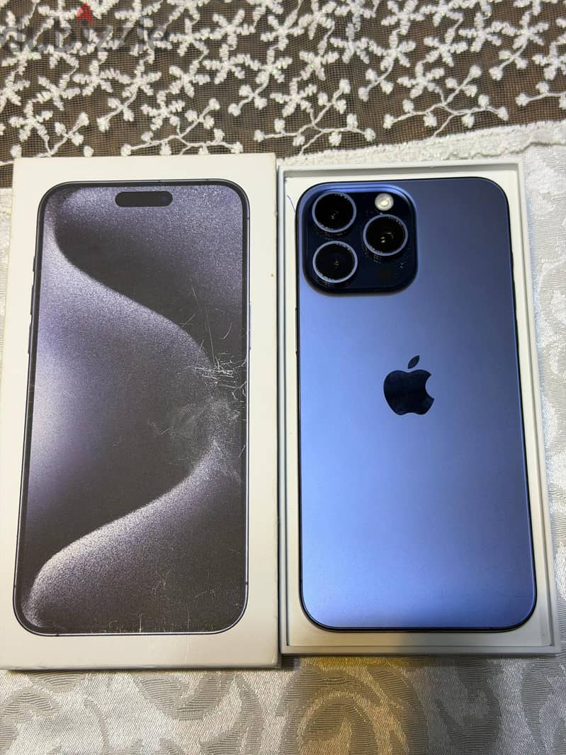 Apple - iPhone 15 Pro Max 7
