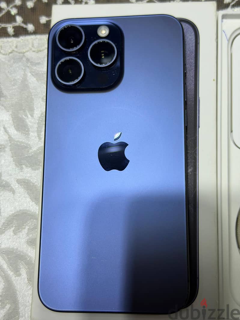 Apple - iPhone 15 Pro Max 8