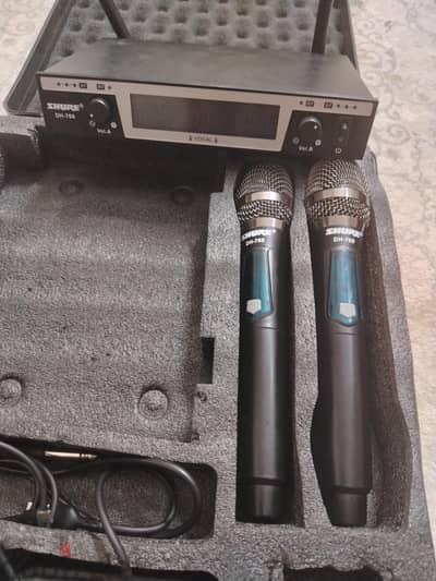 طقم مايكات لاسلكية Shure DH-769  جديد لم يستخدم