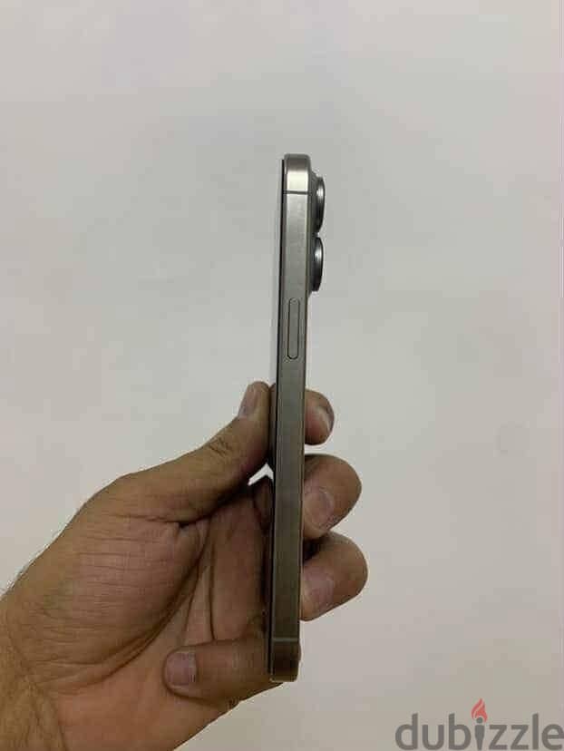 iPhone 15 pro max 1