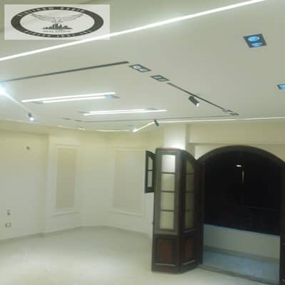 Apartment for sale in the Fifth Settlement, District 3 (Villas Zone) – next to Fatima Al-Sharbatly Mosque. First-time occupancy