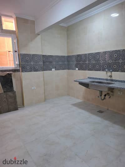 Apartment for rent in the Fifth Settlement, prime location and great price