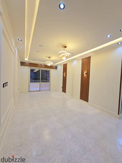 Apartment for sale in Alexandria, Al Agamy, Palm Beach next to the main street (two bedrooms/2 bathrooms) a distinguished residential and summer location, fully equipped and registered.