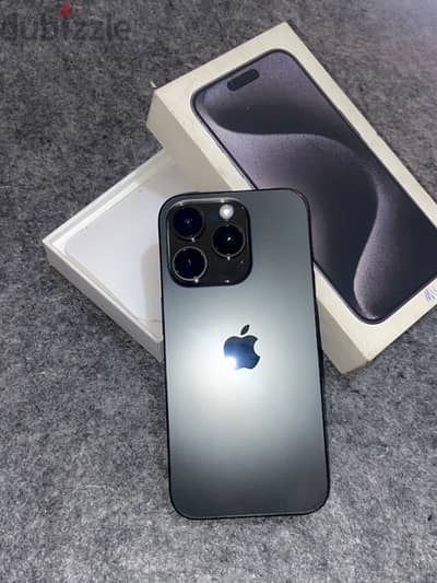 آبل - آيفون 15 برو