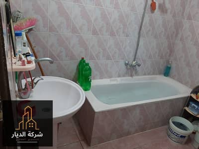 شقة للبيع بعين شمس بشارع اسامة ابن زايد متفرع من شارع الصحة