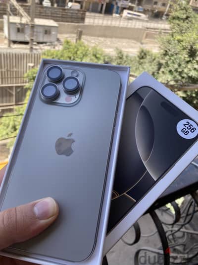آبل - آيفون 16 برو ماكس