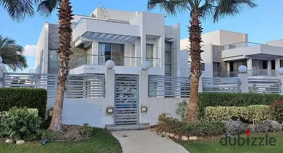 Ready to move Twin house in El Sheikh Zayed