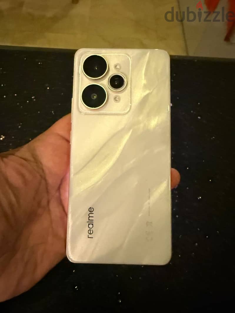 Realme 15 Pro 5
