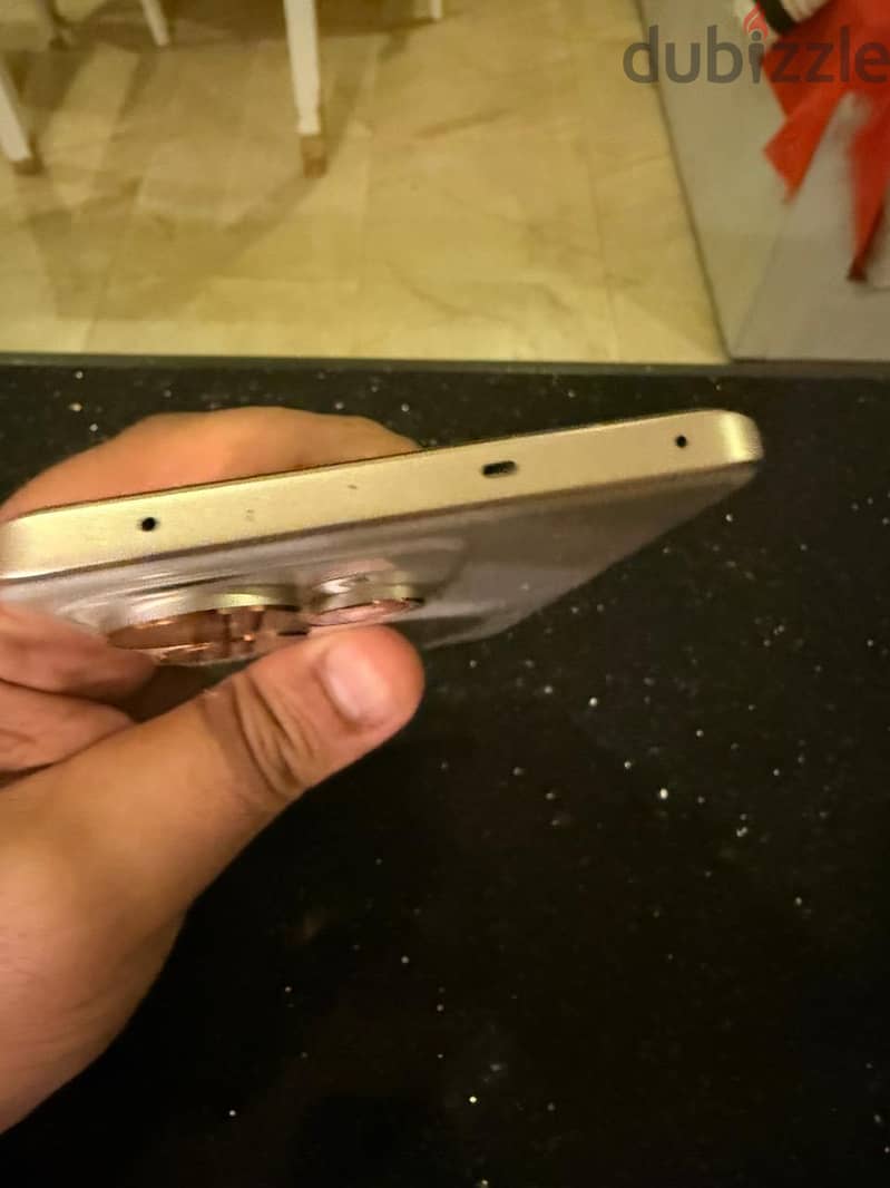 Realme 15 Pro 6