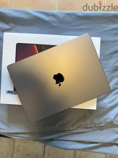 Macbook Pro 14.2 Inch // M1 Pro // 16/512 // Like New