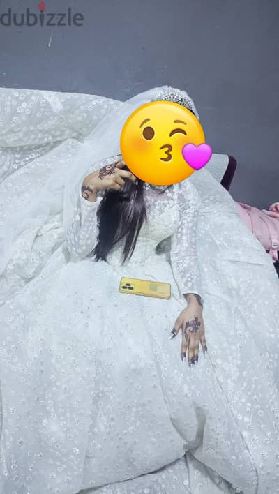 فستان زفاف