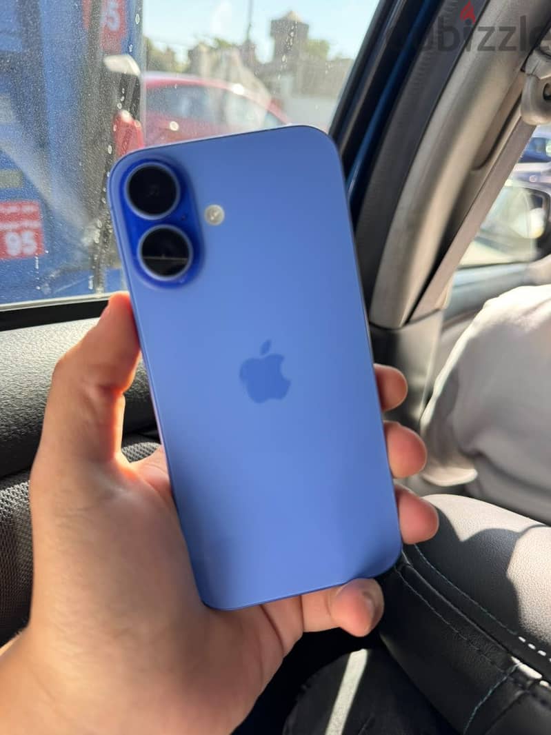 Apple - iPhone 16 4