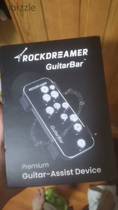 Guitar-assist device