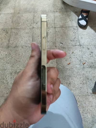آبل - آيفون 12 برو