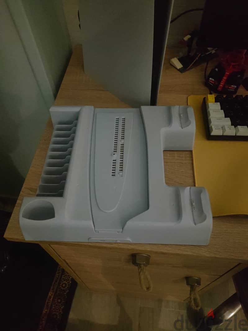 ps5 cooling stand + charging dock 1