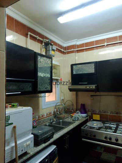 للبيع في عمارات بدر الدين الحي شقة 70م ع الشارع مباشرة