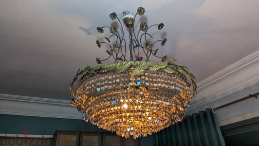 Chandelier نجفة