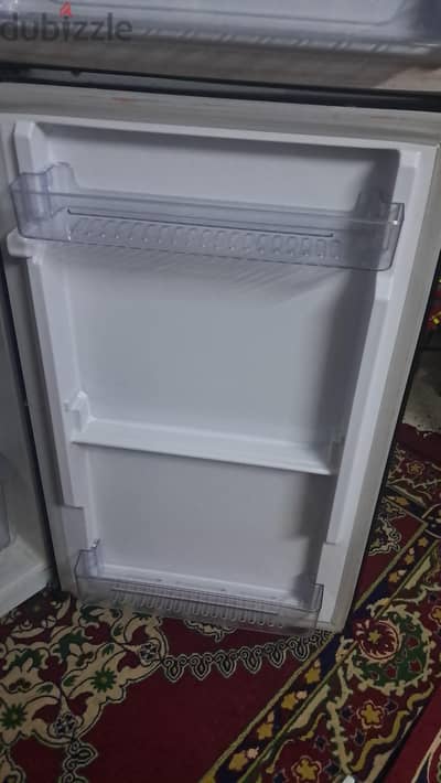 تلاجه  ينيون اير