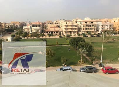 Apartment for rent, first occupancy, in Al Yasmin Villas, First Settlement, with an area of ​​250 square meters and a super deluxe finish, at a price