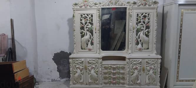 بوفيه اسيوطى تحفه طاروس