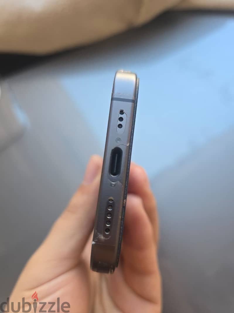 Apple - iPhone 17 3