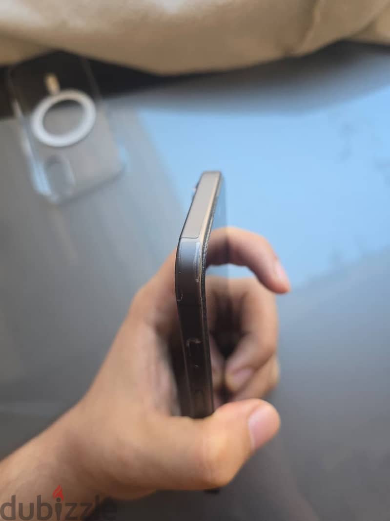 Apple - iPhone 17 8
