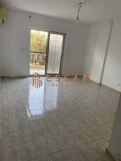 Studio apartment for rent in Al Rehab City, prime location, ground floor with garden, kitchen, and Ac's