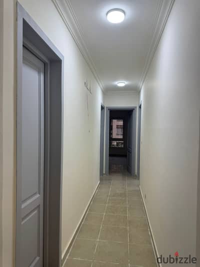 Apartment for sale cash in Madinaty B11 area 165m special finishes and immediate investment return and a bargain price