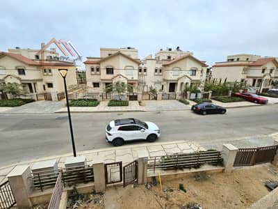 Villa for sale in Madinaty Model F3 Corner View Wide Garden Building area 211 m Land area 300 meters