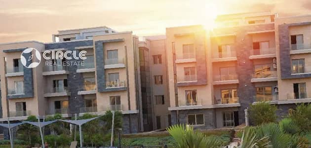 ستوديو أرضي بحديقة تشطيب كامل ومفروش بالكامل ٩٠م للإيجار في كمبوند ٩٠ أفينيو 90 Avenue التجمع الخامس القاهرة الجديدة بإطلالة مفتوحة