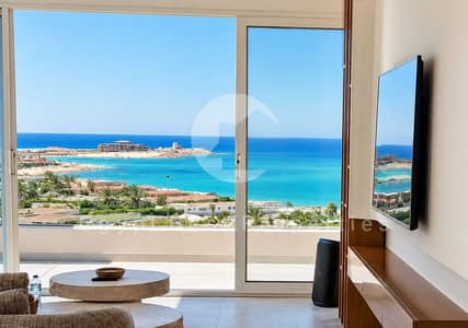 للبيع منزل تاون هاوس زاوية مفروش بالكامل في مراسي بإطلالة على المسبح وموقع متميز - سيدي عبد الرحمن.