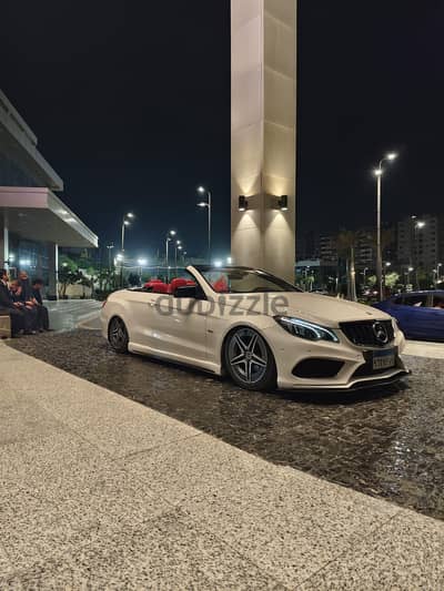عربيه مرسيدس كابورليه للايجار اليومي بالسائق
