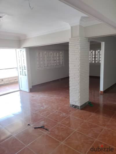 Available apartment on the key parallel Abbas Akkad Main